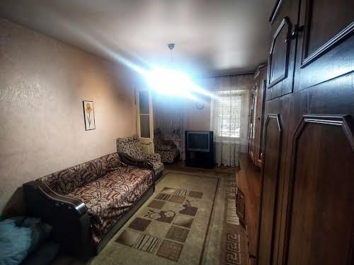 квартира за адресою Разумовского, 26