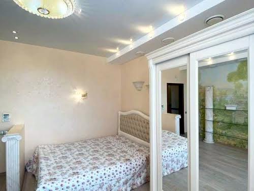 квартира за адресою Кудрявський узвіз, 3а