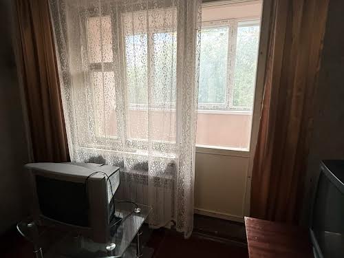 квартира за адресою Максима Залізняка вул., 18