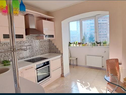 квартира по адресу Леся Курбаса просп., 1к1