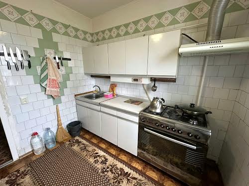 квартира за адресою Лазурна вул., 10в