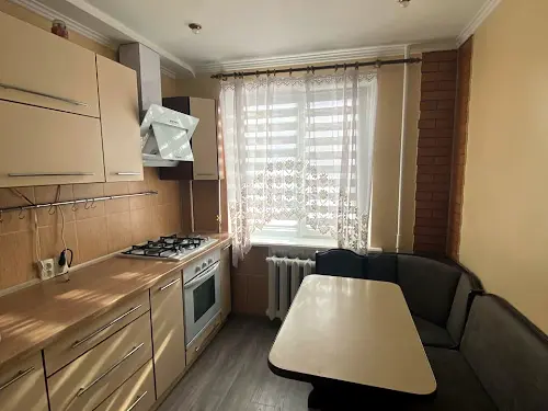 квартира за адресою Андрія Первозванного вул. (Стахурського), 2а