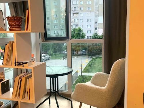 квартира за адресою Демнянська вул., 3