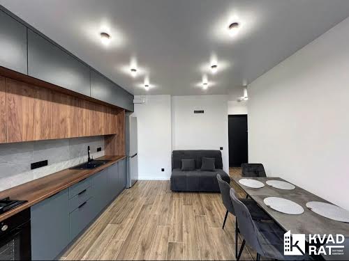 квартира за адресою Юліана Пелеша вул., 3