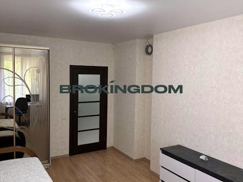 квартира за адресою Регенераторна вул., 4 к1-9