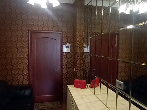квартира за адресою Срібнокільська вул., 3-А