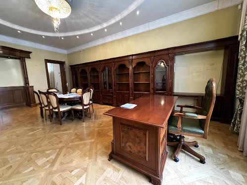 квартира по адресу Новаковского ул., 8