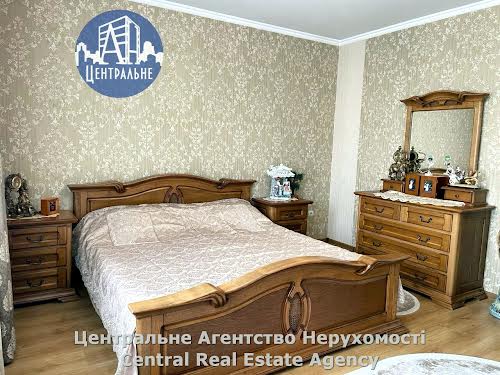 дом по адресу Головна, 115