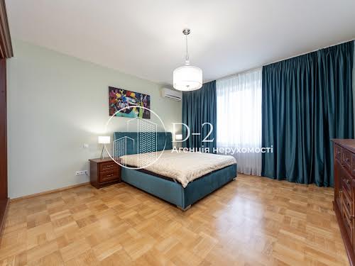 квартира за адресою Степана Руданського вул., 4-6