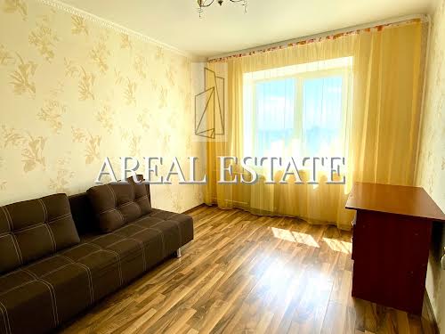 квартира за адресою Святошинська пл., 1