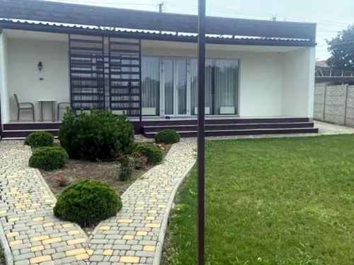 будинок за адресою Урожайна вул., 19