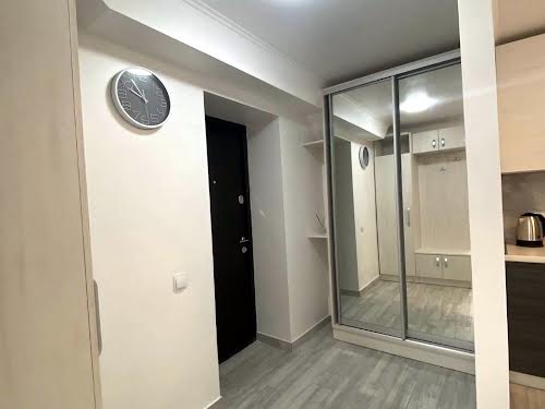 квартира за адресою Космічна вул., 3
