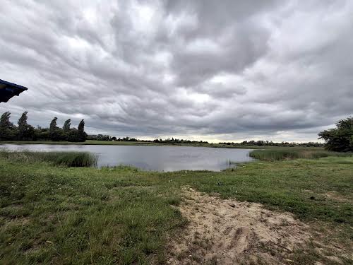 участок по адресу с. Водотыи, Садова