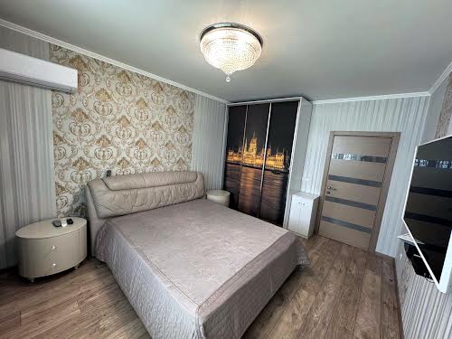 квартира за адресою Бориса Гмирі вул., 4
