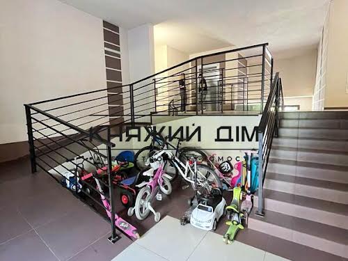 квартира по адресу Практичная ул., 3