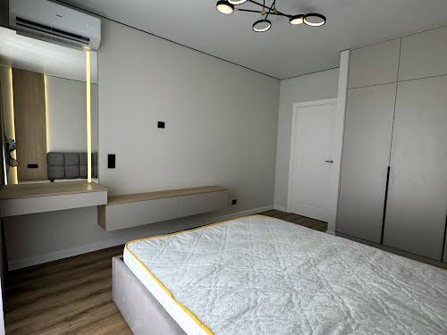 квартира по адресу Приозерна ул., 25