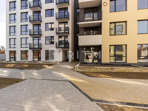 квартира за адресою Незалежності України вул., 19