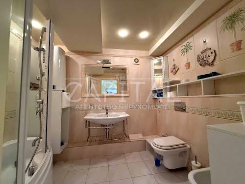 квартира за адресою Панаса Мирного вул., 8