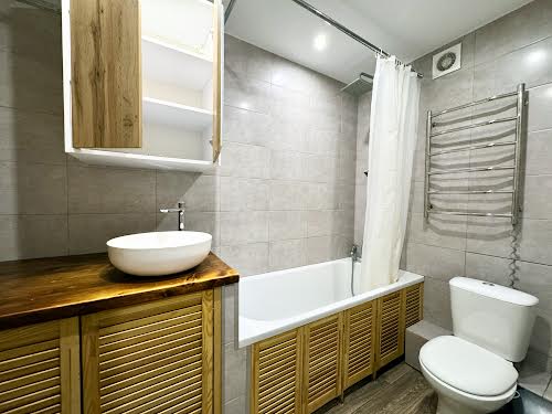 квартира за адресою Данила Галицького вул. (Будьонного), 71