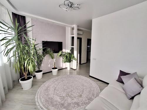 квартира за адресою Юрія Кондратюка вул., 3