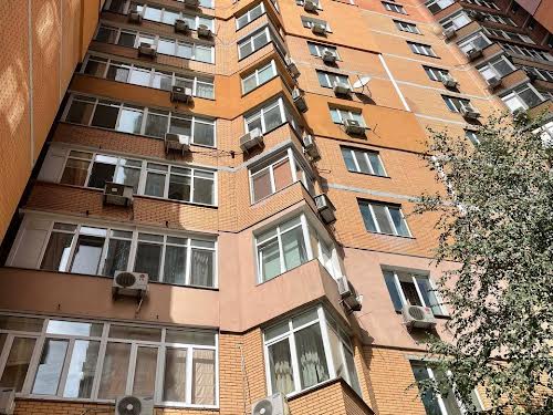 квартира за адресою Євгена Коновальця вул. (Щорса), 32-Г