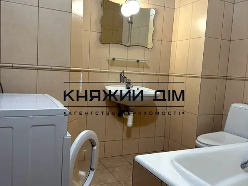 квартира за адресою Степана Руданського вул., 4-6