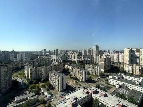 квартира за адресою Анни Ахматової вул., 13-Д