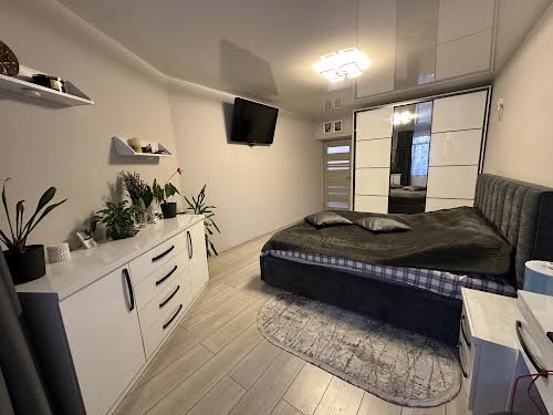 квартира по адресу Клепаровская ул., 13
