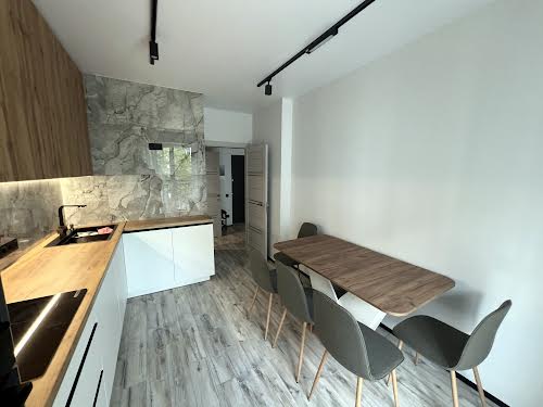 квартира за адресою Щирецька вул., 30