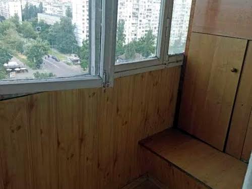 квартира за адресою Амвросія Бучми бульв., 8