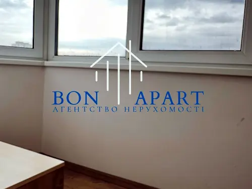 квартира за адресою Володимира Наумовича вул. (Антонова-Овсієнка), 6