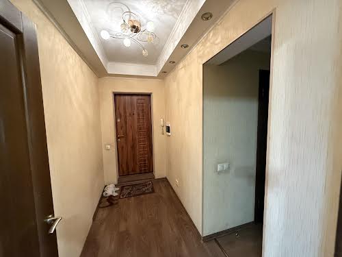 комерційна за адресою Оболонський просп., 10