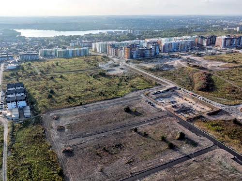 участок по адресу Ровно, Боголюбова