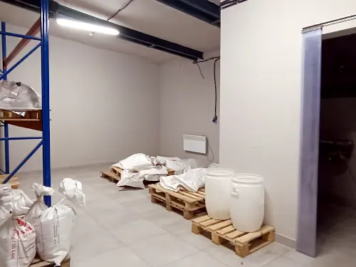 комерційна за адресою 5-та Пересипська вул., 12