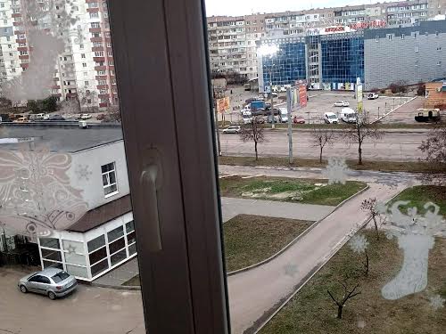 квартира за адресою Михайла Лушпи просп., 42