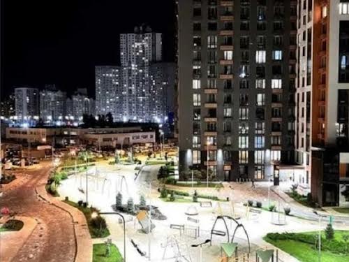 квартира за адресою Дніпровська набережна вул., 18Б