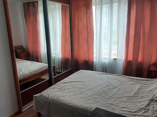 квартира по адресу Миколы Хвылёвого ул., 3