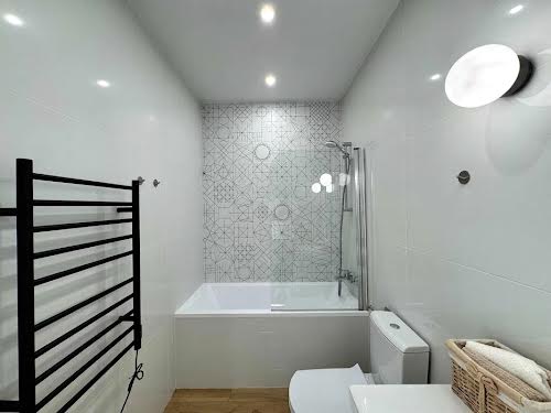 квартира за адресою Михайла Максимовича, 38Д