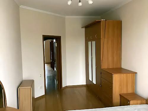квартира за адресою Чорновола вул., 107а