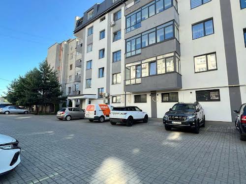квартира за адресою Михайла Грушевського вул., 82/25