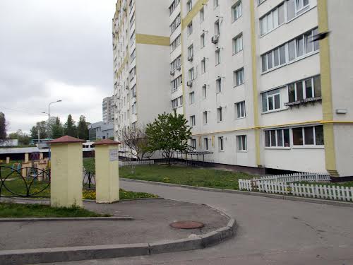 квартира за адресою Льотна вул. (Червоногвардійська), 3в