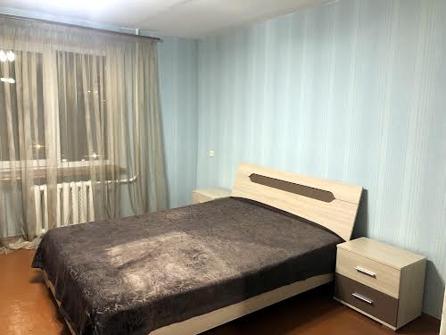 квартира за адресою Олексія Вадатурського вул., 16