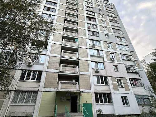 квартира за адресою Ревуцького вул., 11