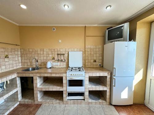 квартира за адресою Авраама Лінкольна вул., 27