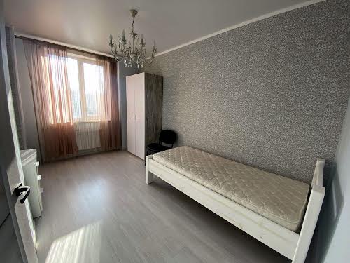 квартира за адресою с. Крижанівка, Академіка Сахарова вул., 9