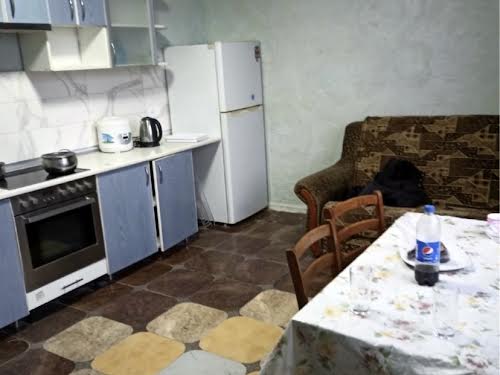 квартира за адресою Парусна вул. (Героїв Сталінграду), 18