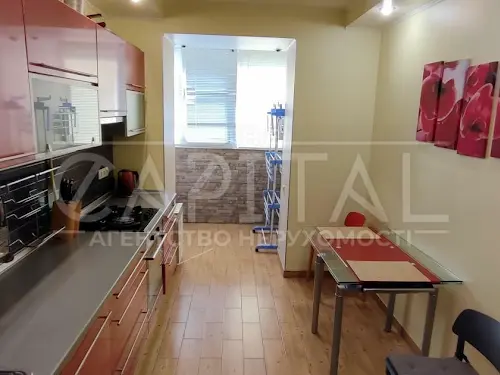 квартира за адресою Хмельницька вул., 10