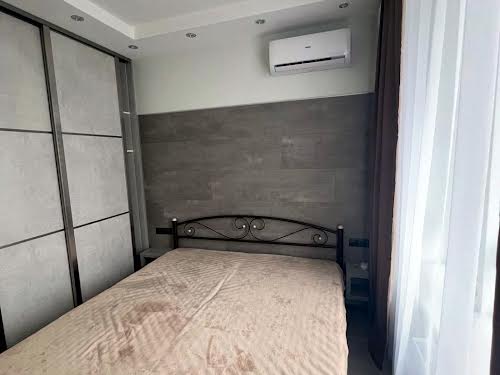 квартира за адресою Зарічна вул., 4