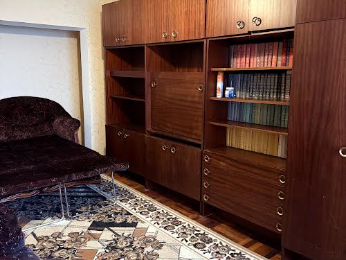 квартира за адресою Водограйна вул. (Гаврилова), 16