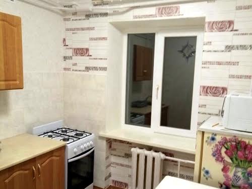 квартира за адресою Ірпінська вул. (Абхазька), 7